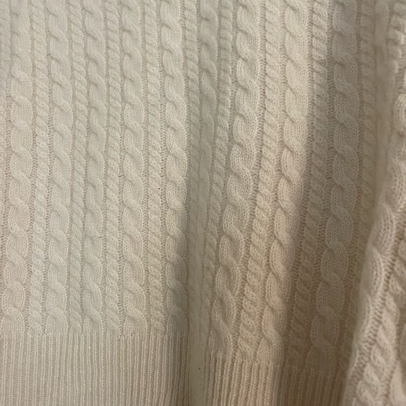 Ann Taylor Cream 100% cashmere V-Neck sweater size small - Picture 4 of 8